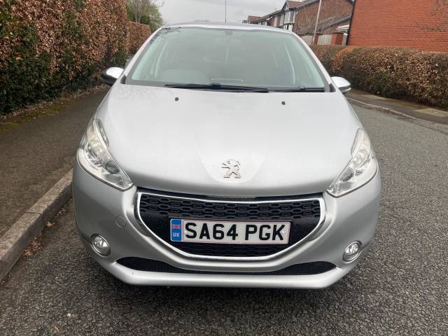 2014 Peugeot 208 1.2 VTi Style Euro 5 5dr