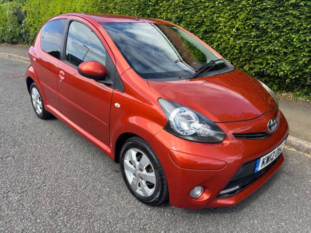 Toyota Aygo 1.0 VVT-i Fire MultiMode Euro 5 5dr (a/c) Hatchback Petrol Orange