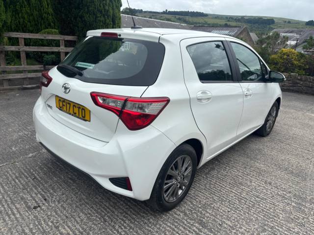 2017 Toyota Yaris 1.5 VVT-i Icon 5dr