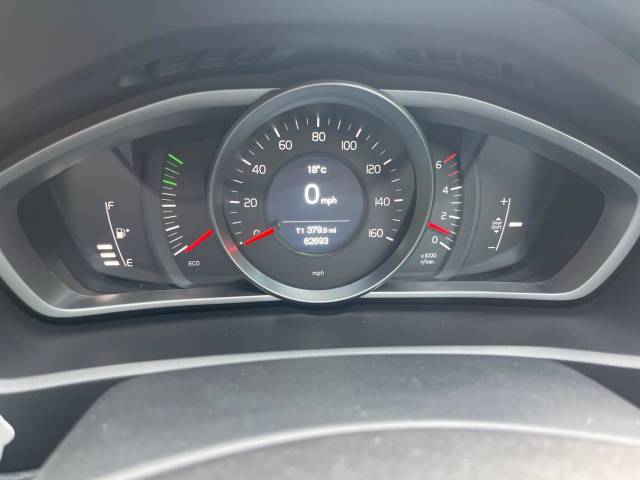 2016 Volvo V40 Cross Country 2.0 D2 [120] Cross Country Nav Plus 5dr