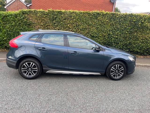 2016 Volvo V40 Cross Country 2.0 D2 [120] Cross Country Nav Plus 5dr