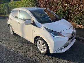 TOYOTA AYGO 2016 (16) at MP Cars North West High Peak