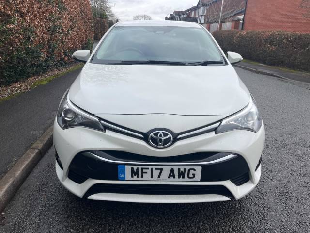 2017 Toyota Avensis 1.8 V-Matic Business Edition Euro 6 4dr