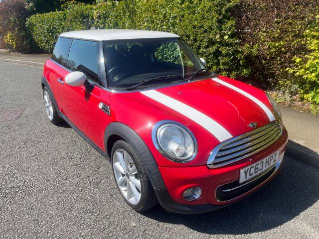 Mini Hatch 1.6 Cooper 3dr Hatchback Petrol RED