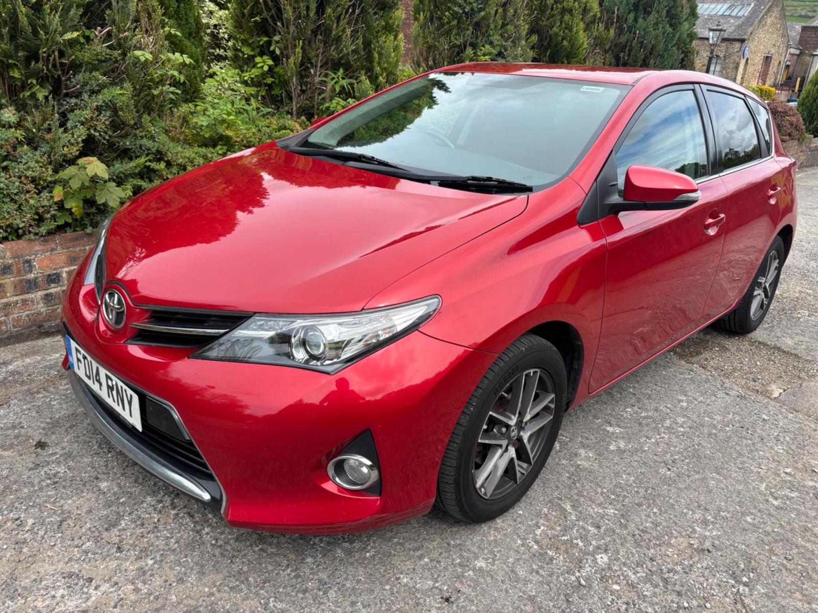 2014 Toyota Auris
