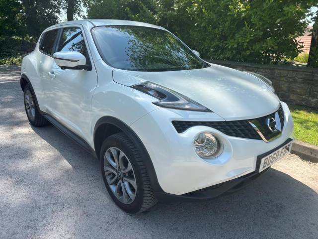 Nissan Juke 1.6 [112] Tekna 5dr CVT [Bose] Hatchback Petrol WHITE