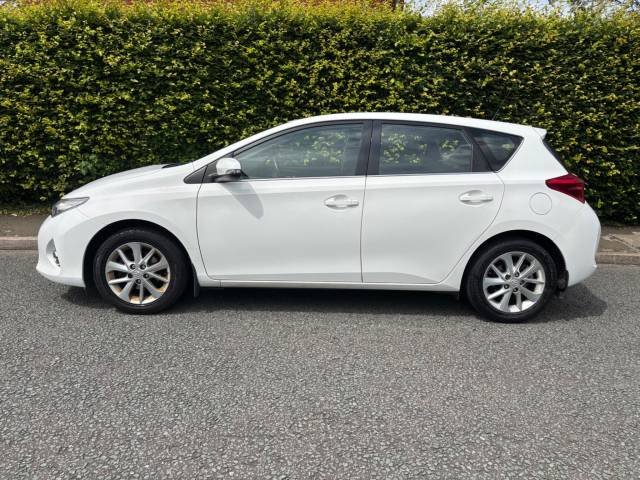 2013 Toyota Auris 1.6 V-Matic Icon 5dr