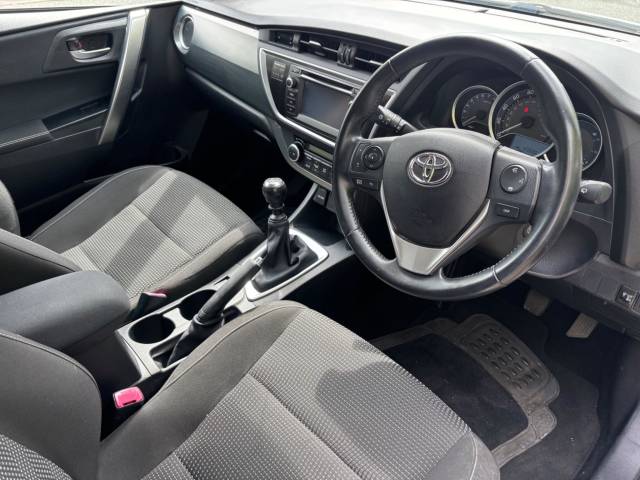2013 Toyota Auris 1.6 V-Matic Icon 5dr