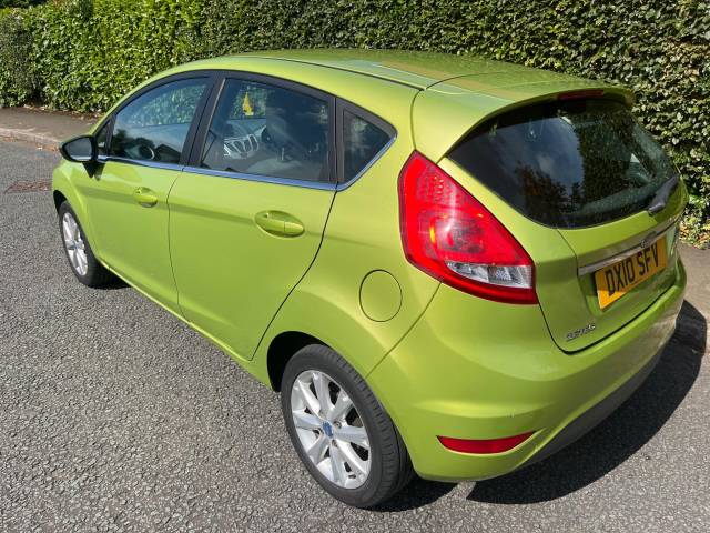 2010 Ford Fiesta 1.25 Zetec 5dr [82]