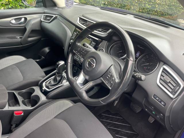 2017 Nissan Qashqai 1.2 DiG-T N-Connecta 5dr Xtronic