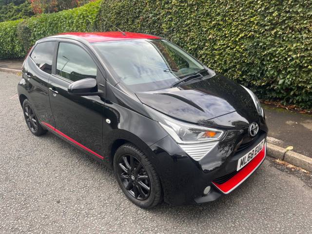 Toyota Aygo 1.0 VVT-i X-Press 5dr Hatchback Petrol BLACK