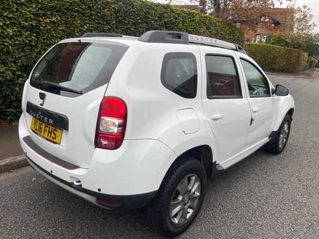 2016 Dacia Duster 1.2 TCe 125 Laureate 5dr
